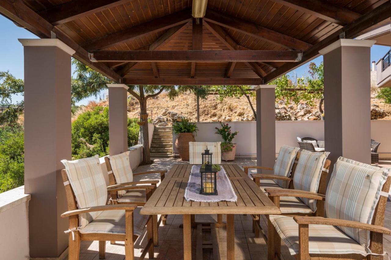 Tholos Apartments Chania  Buitenkant foto