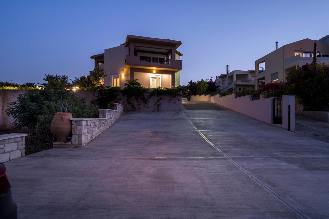 Tholos Apartments Chania  Buitenkant foto