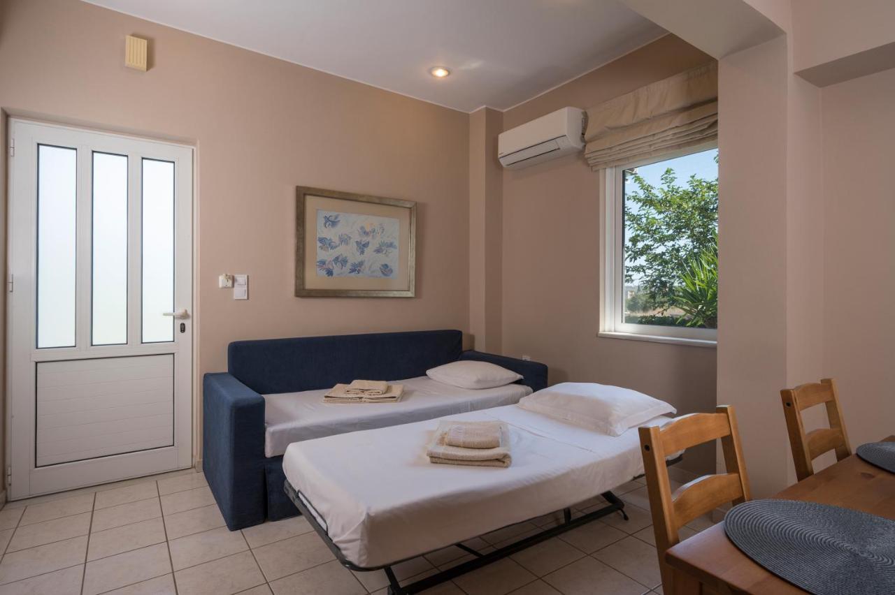 Tholos Apartments Chania  Buitenkant foto
