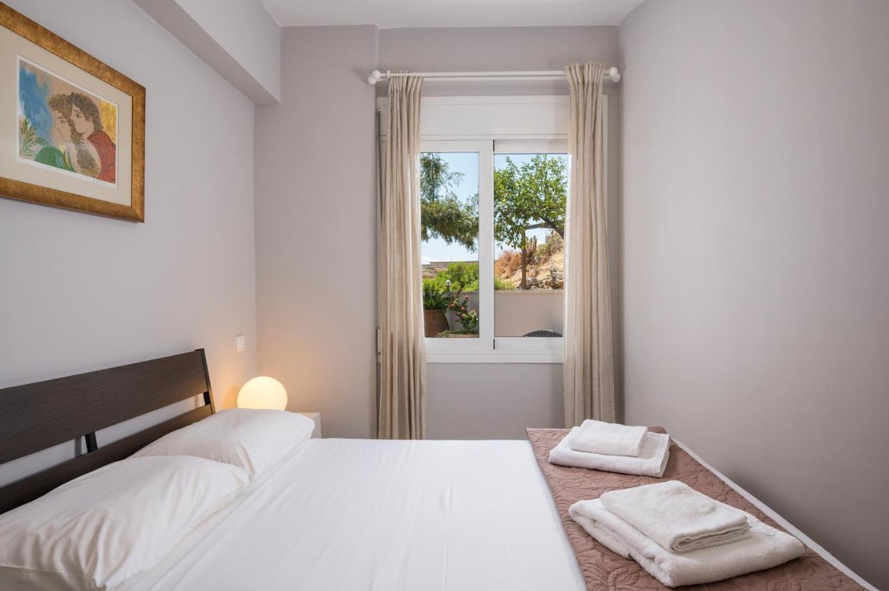 Tholos Apartments Chania  Buitenkant foto