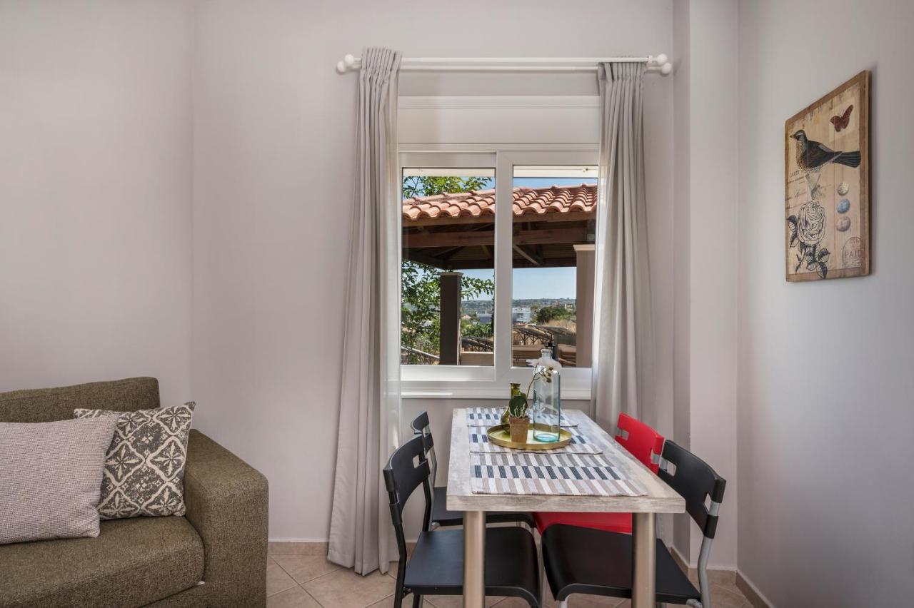 Tholos Apartments Chania  Buitenkant foto